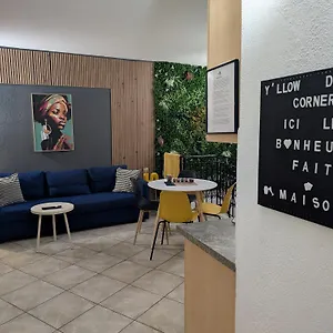 https://t2-au-coeur-de-gex.hotels-rhonealpes.com
